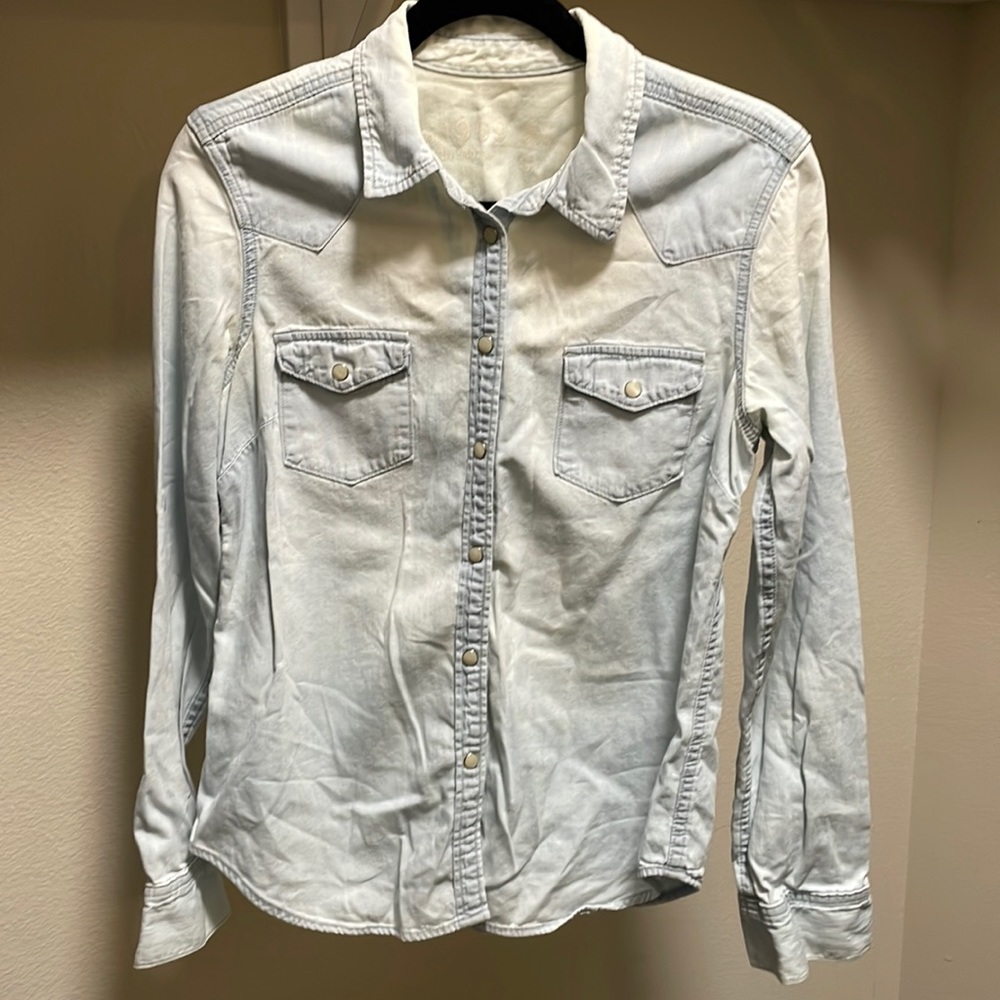 GAP 1969 womens washed western denim shirt pearl snap buttons